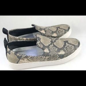 Dolce Vita slip on sneakers